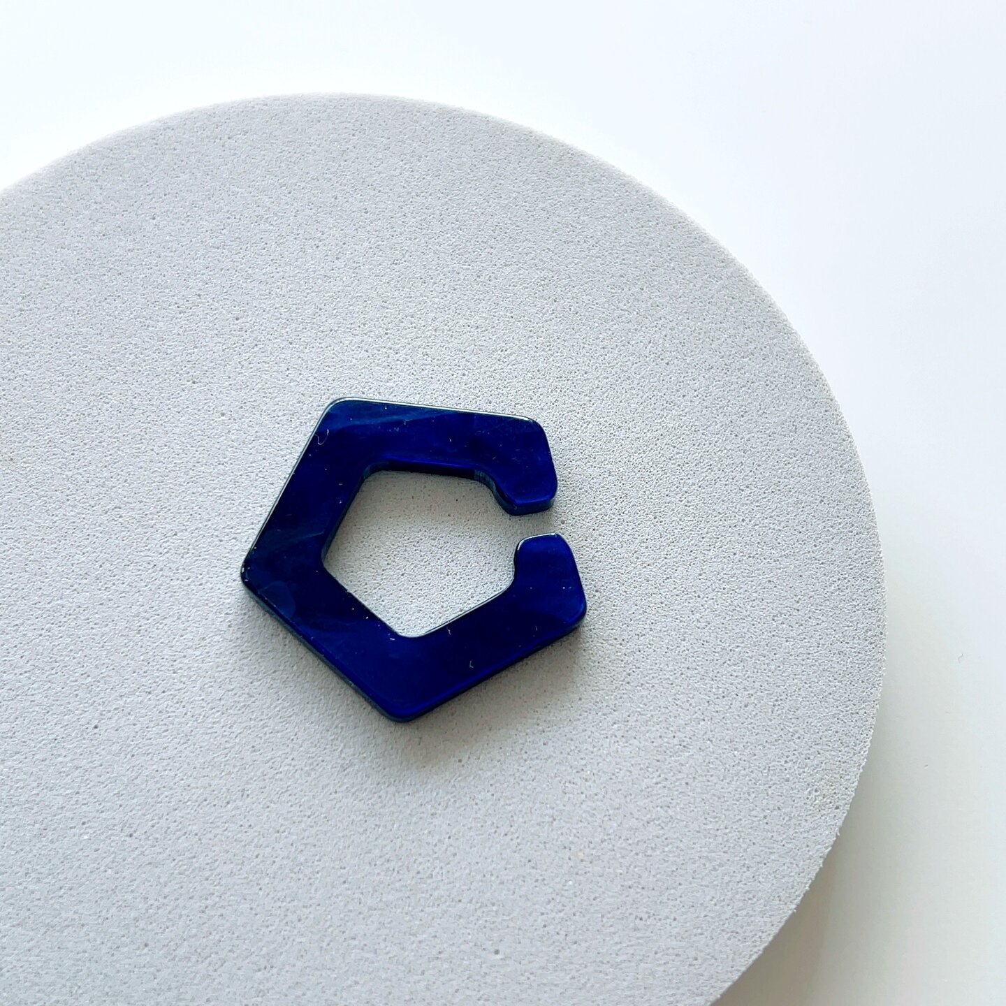 e83 pentagon pv 1 e83 pentagon pv 1