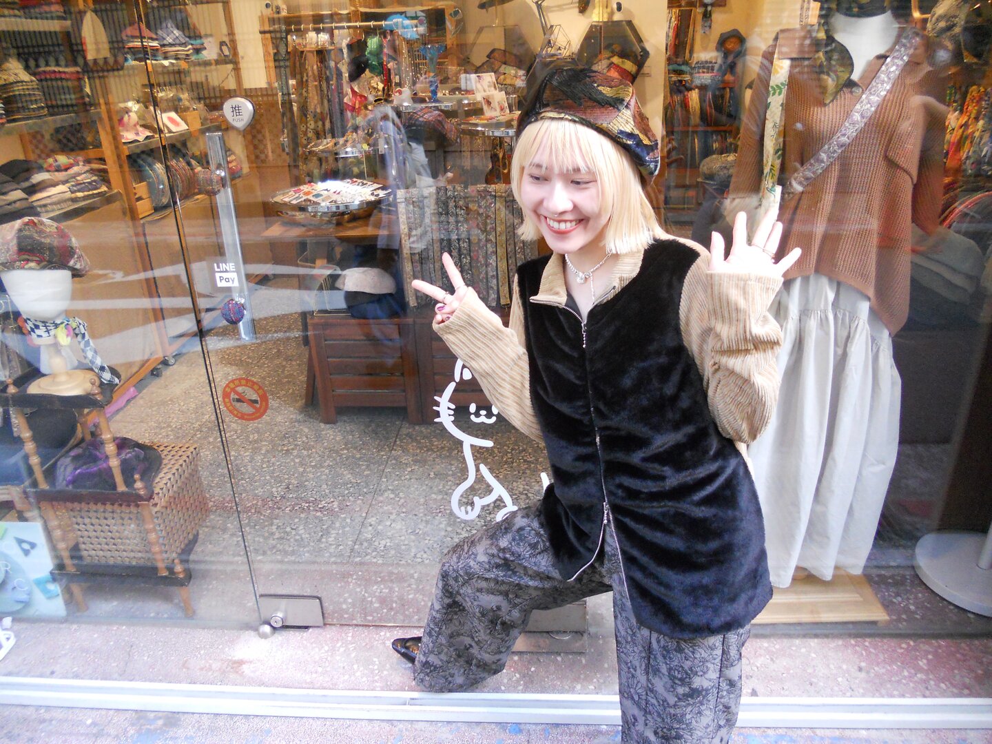 800027 (2) 800027 (2)