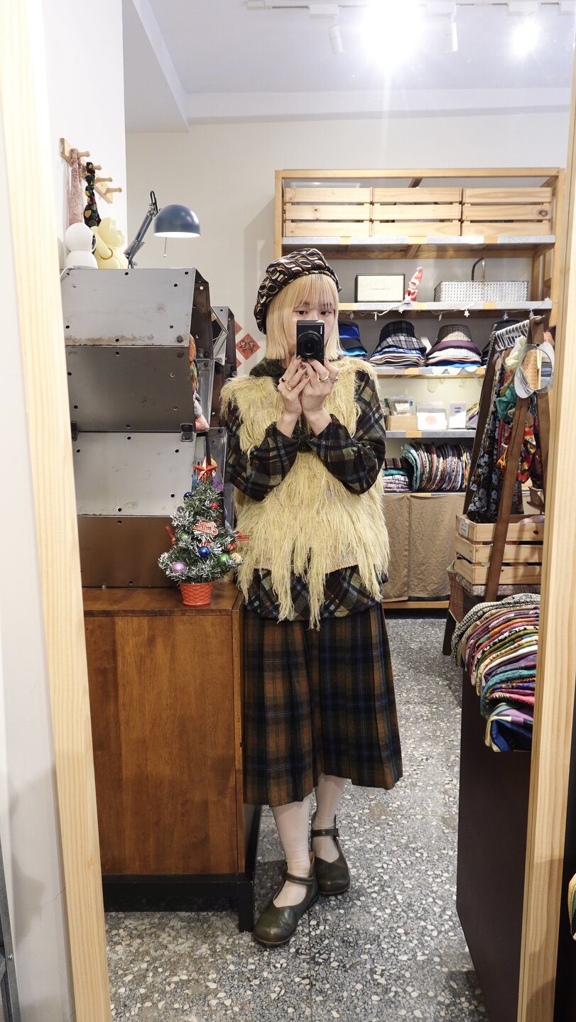 800038 (1) 800038 (1)